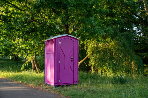 Best Construction site porta potty rental  in Garrison, TX